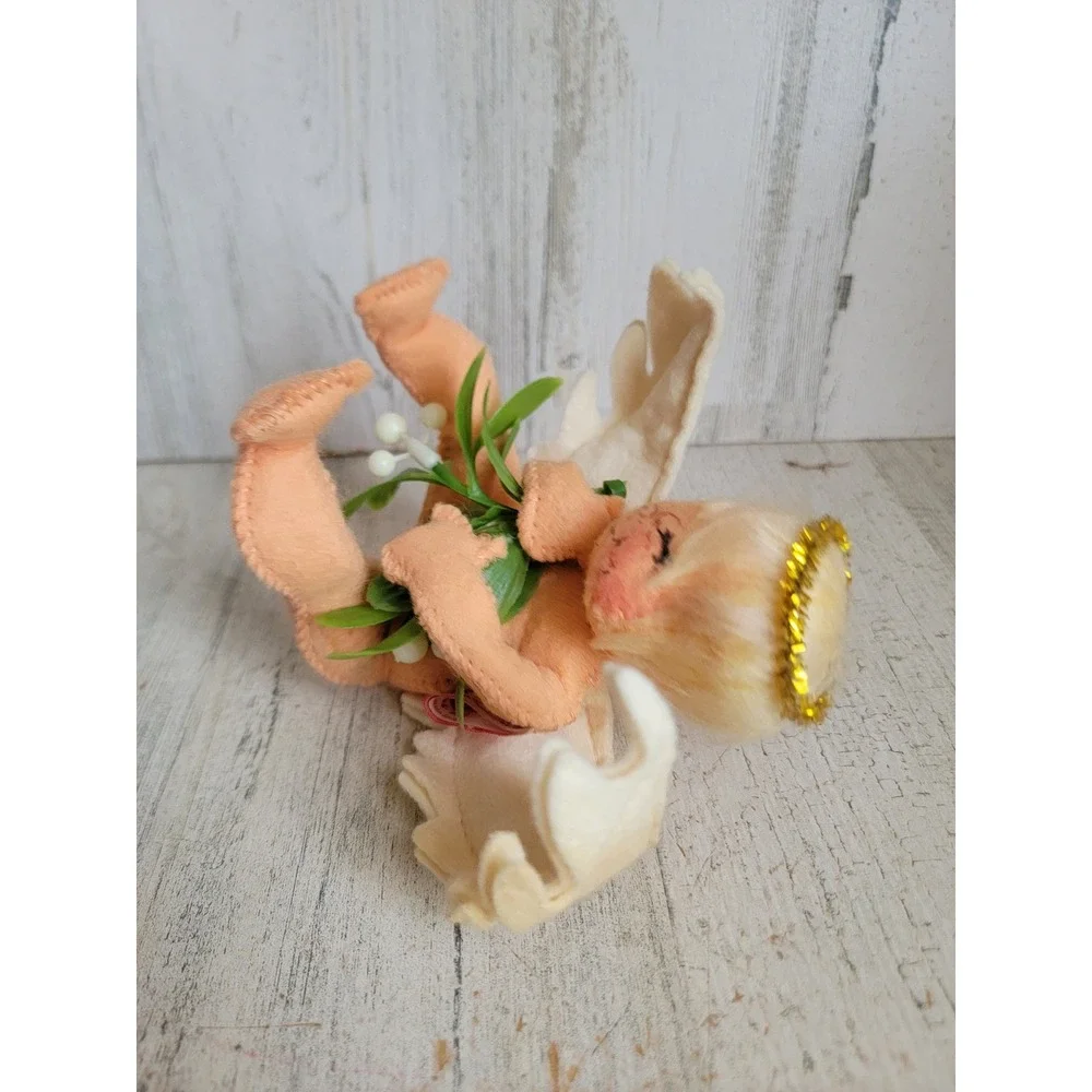 Annalee baby angel halo Mistletoe vintage Xmas mobility doll home decor